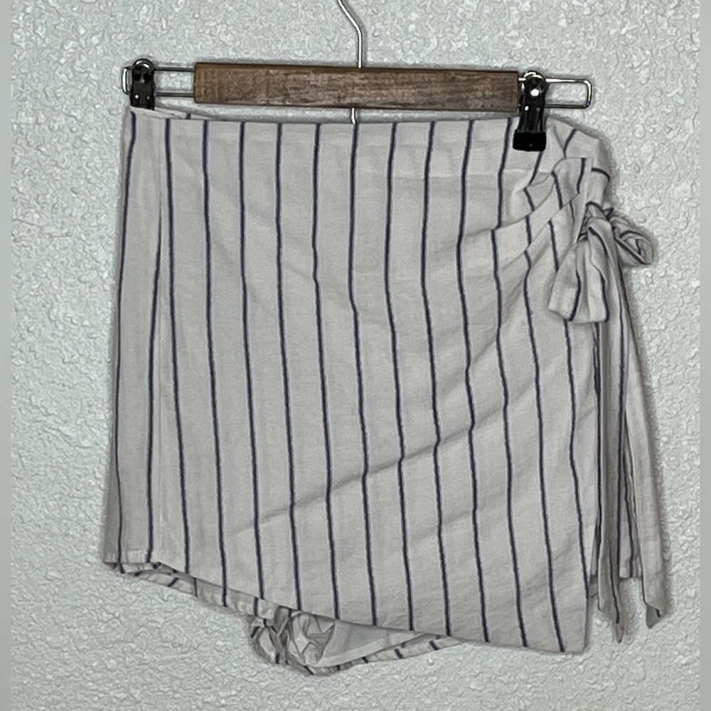 TOBI Linen Blend Lined Skorts Sz Med